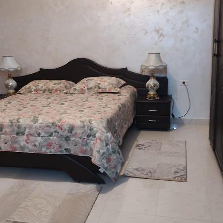Dar Al Yasmina Hotel Tunis Bagian luar foto
