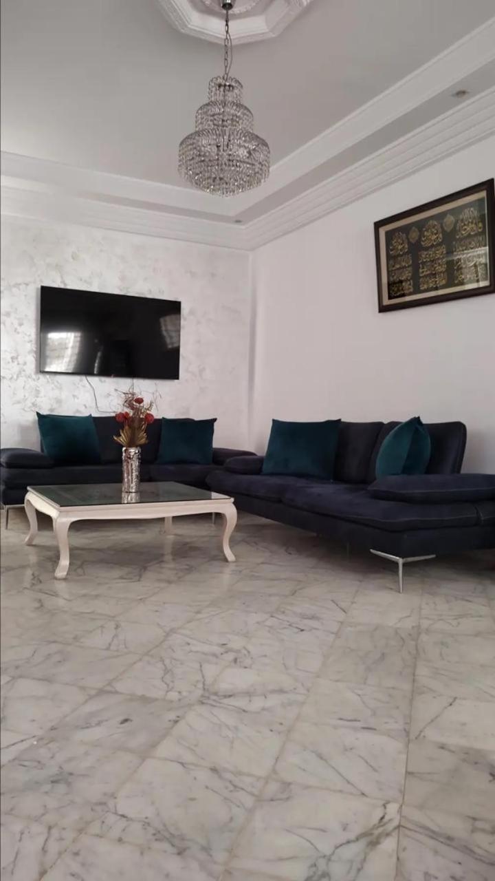 Dar Al Yasmina Hotel Tunis Bagian luar foto