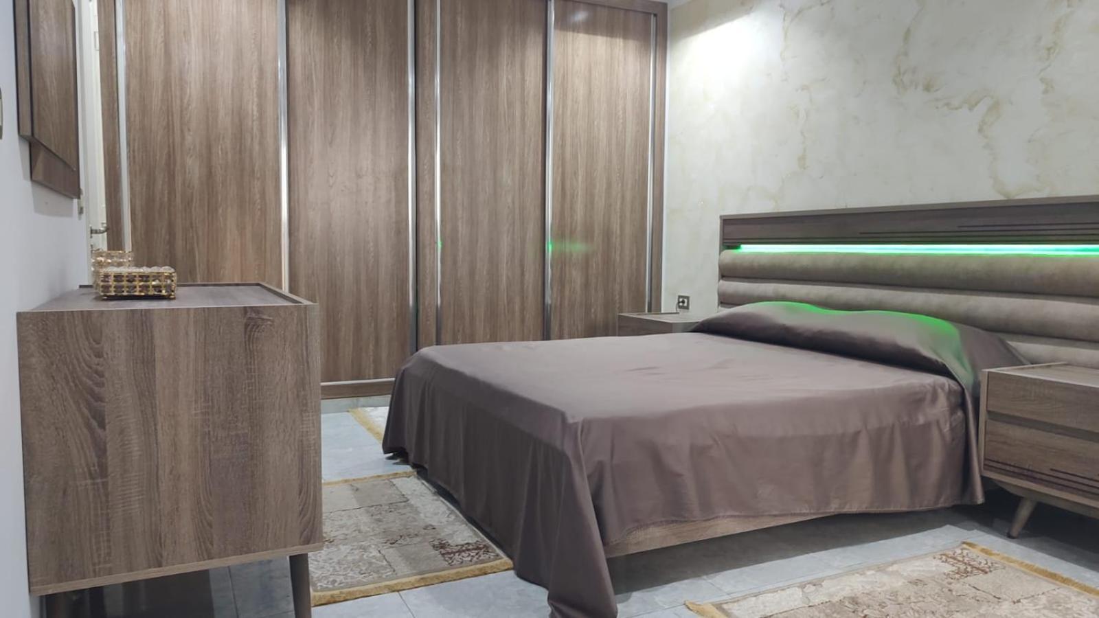 Dar Al Yasmina Hotel Tunis Bagian luar foto
